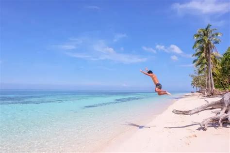 7 Annoying Misconceptions About the Philippines .